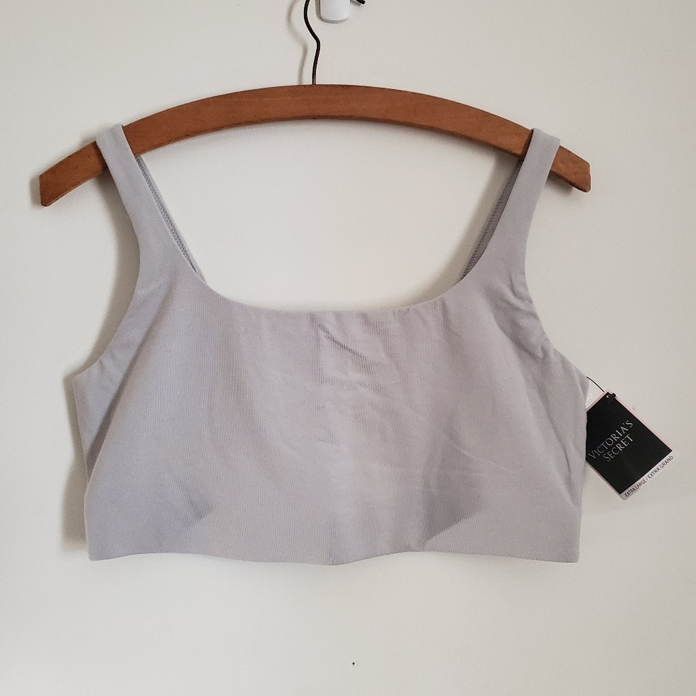 VS Double Scoop Sports Bra